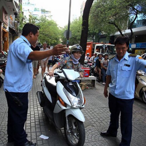 Dịch vụ bảo vệ trông giữ xe, bãi xe