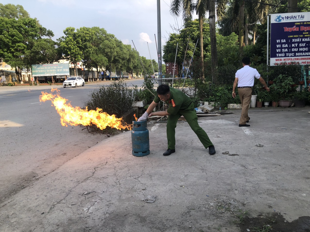 z4476627416037_ab83bad9093864c327ac7dce41c8e88e