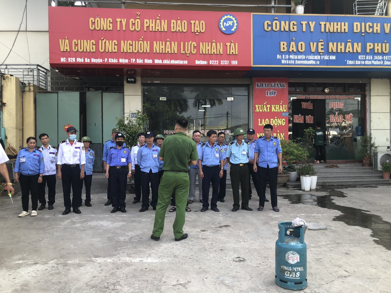 z4476627424061_e4e8003d221227194892d8db7a63a305